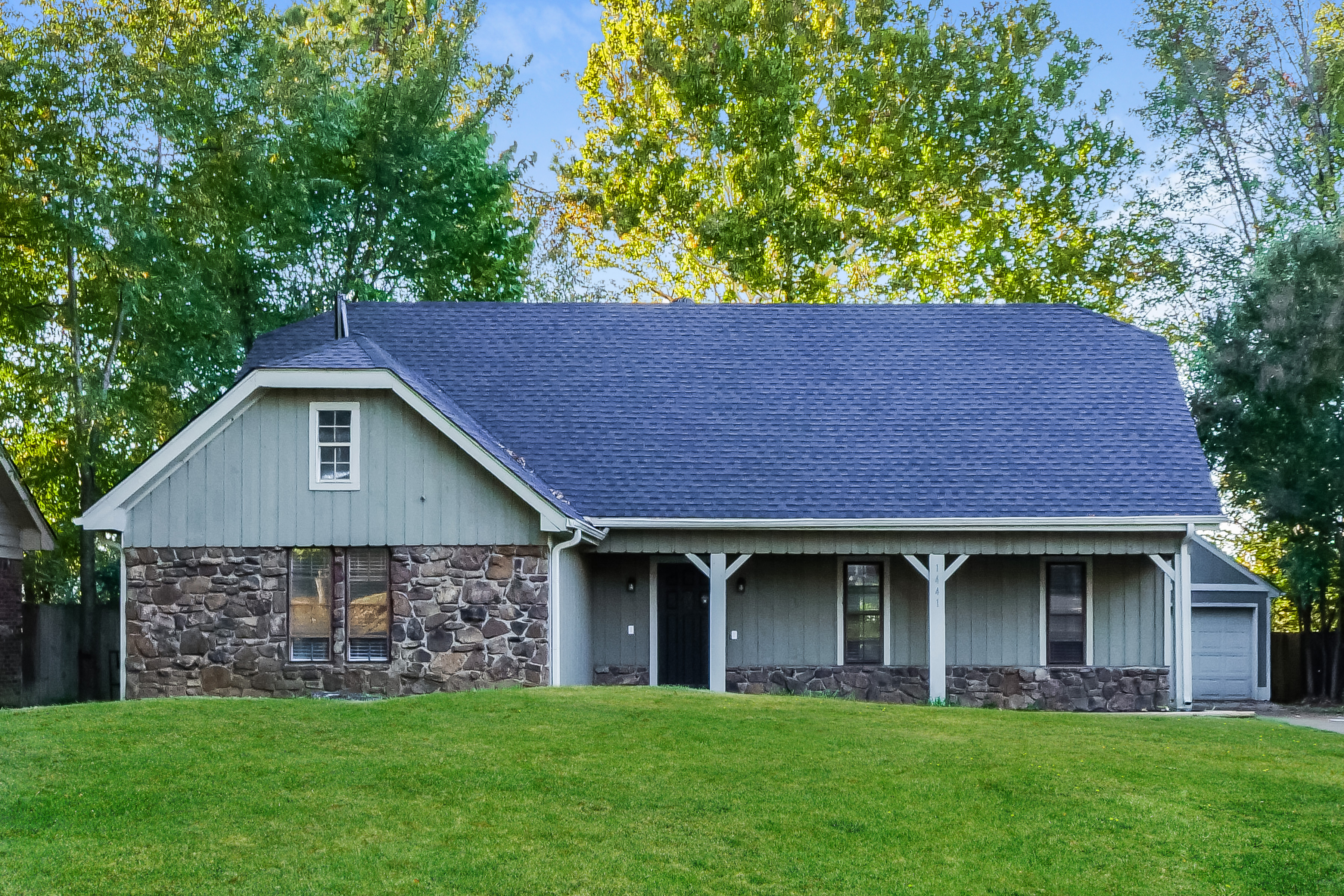 1441 SANDY STONE LN CORDOVA, TN 38016